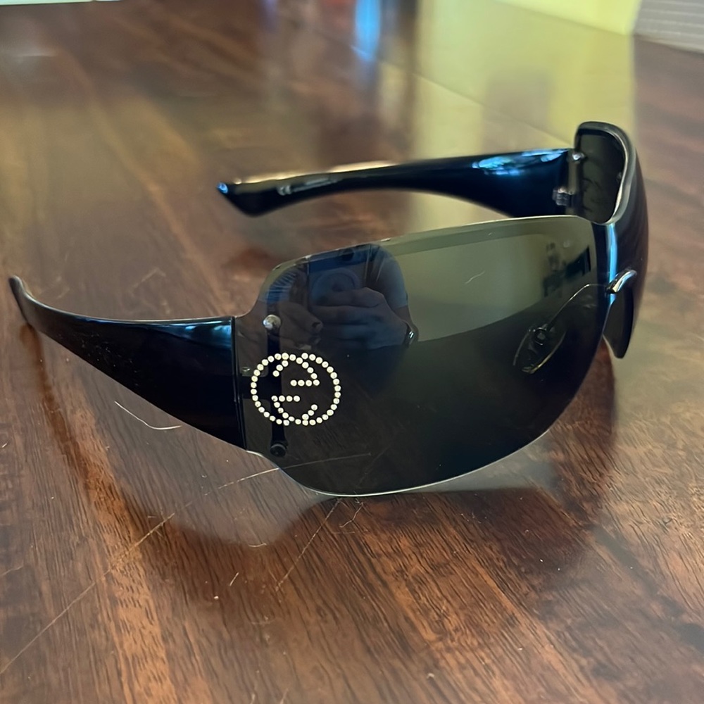 Gucci sunglasses